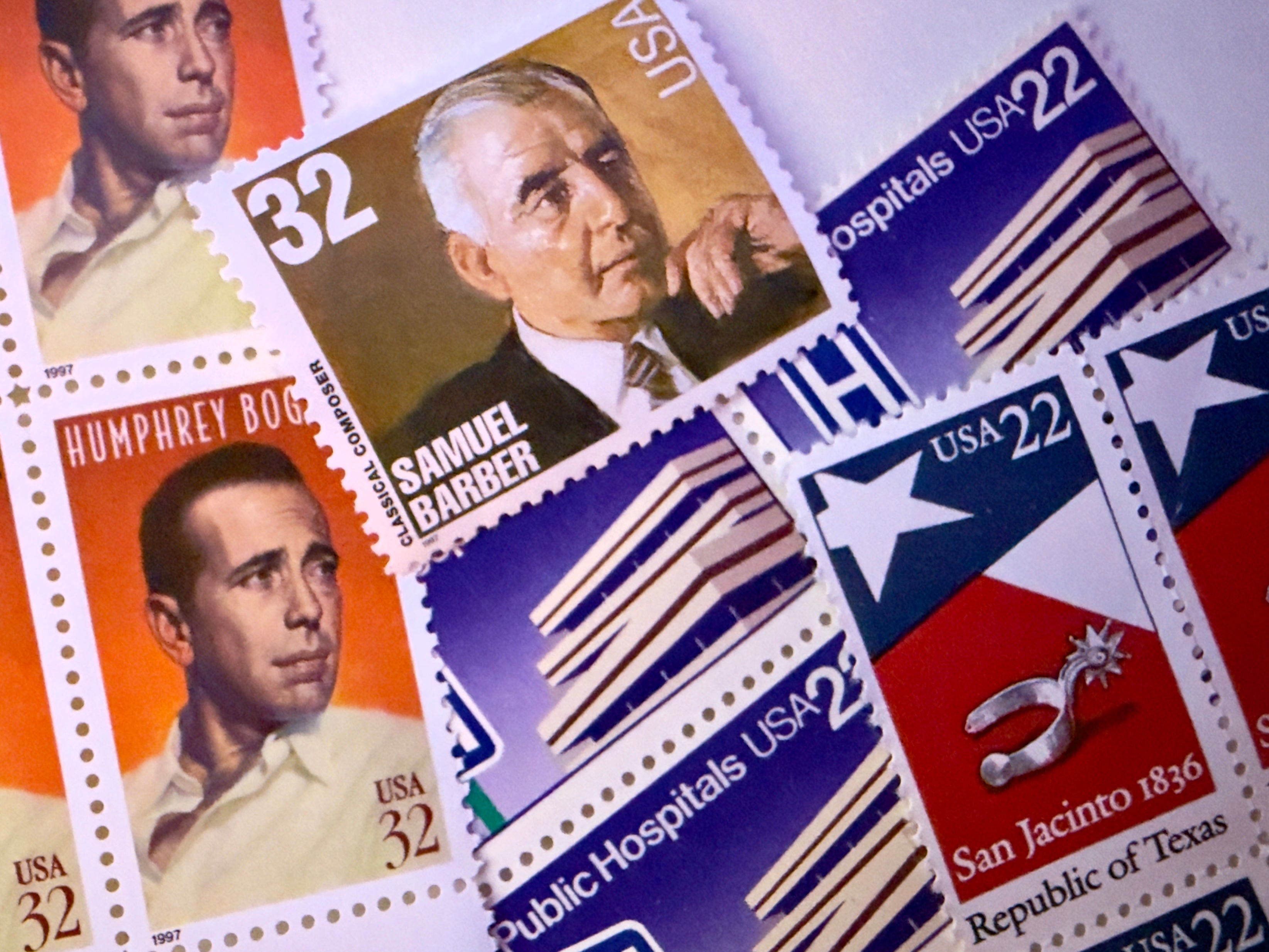 Entre Nous - Monthly Print Edition